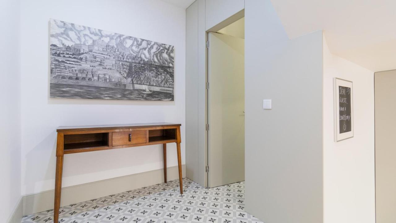 Central Stunning Duplex W/ Patio By Lovelystay 포르투 외부 사진