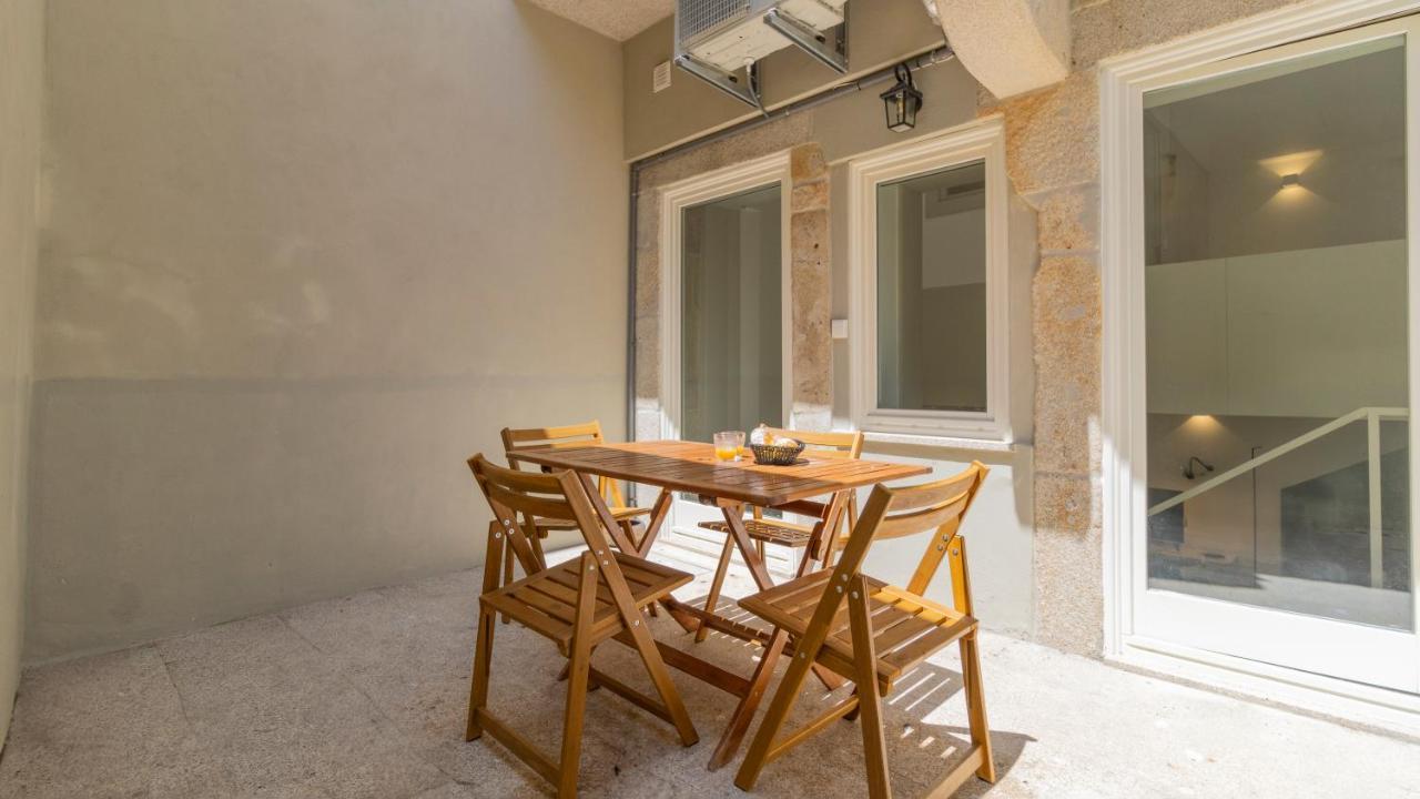 Central Stunning Duplex W/ Patio By Lovelystay 포르투 외부 사진