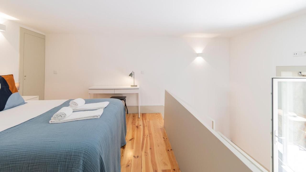 Central Stunning Duplex W/ Patio By Lovelystay 포르투 외부 사진